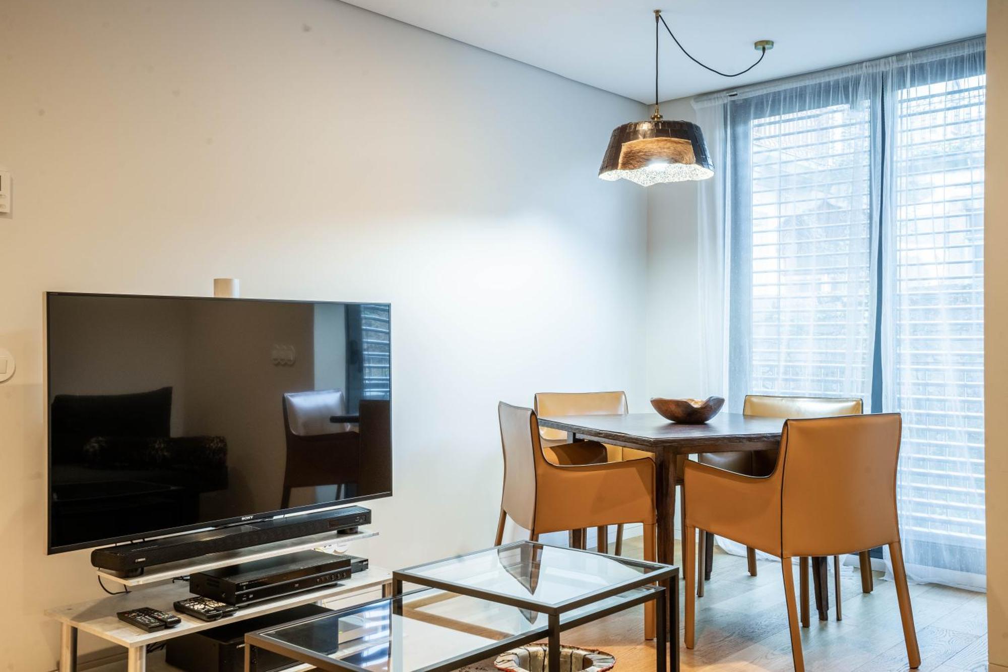 Primrose 1Br Delight W Parking By Lovelystay ポルト エクステリア 写真