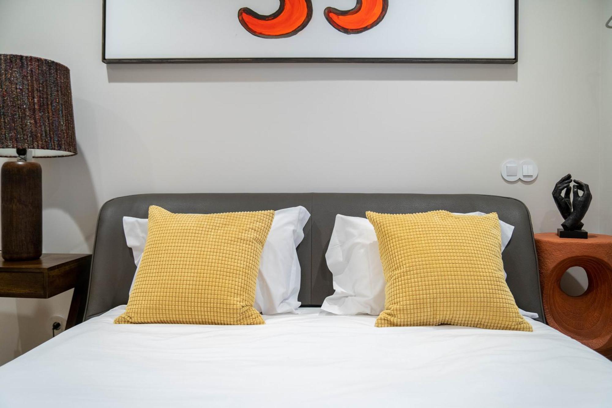 Primrose 1Br Delight W Parking By Lovelystay ポルト エクステリア 写真